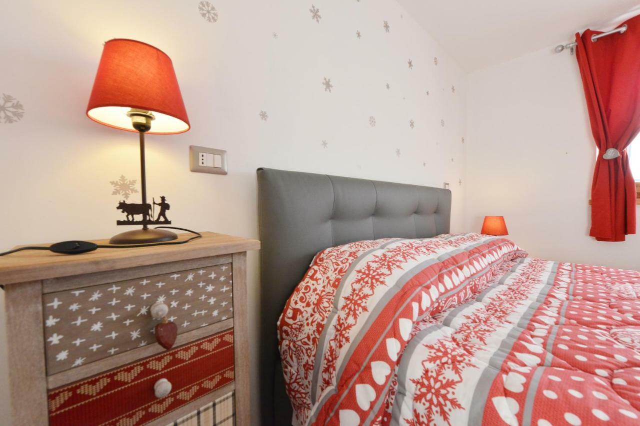 Lo Metcho Dou Bino Apartment Antey-Saint-Andre Exterior photo